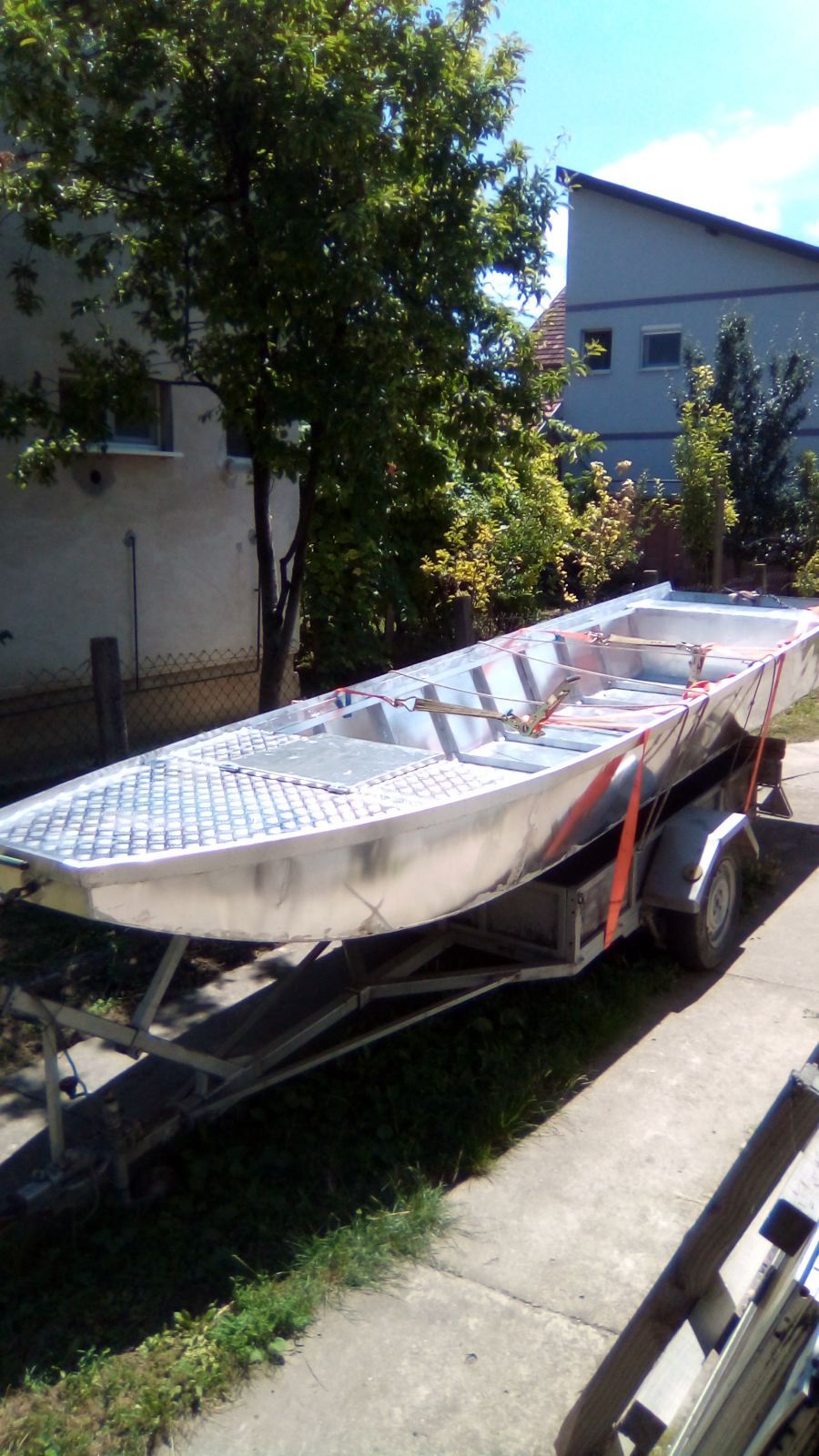Aluminijumski camci