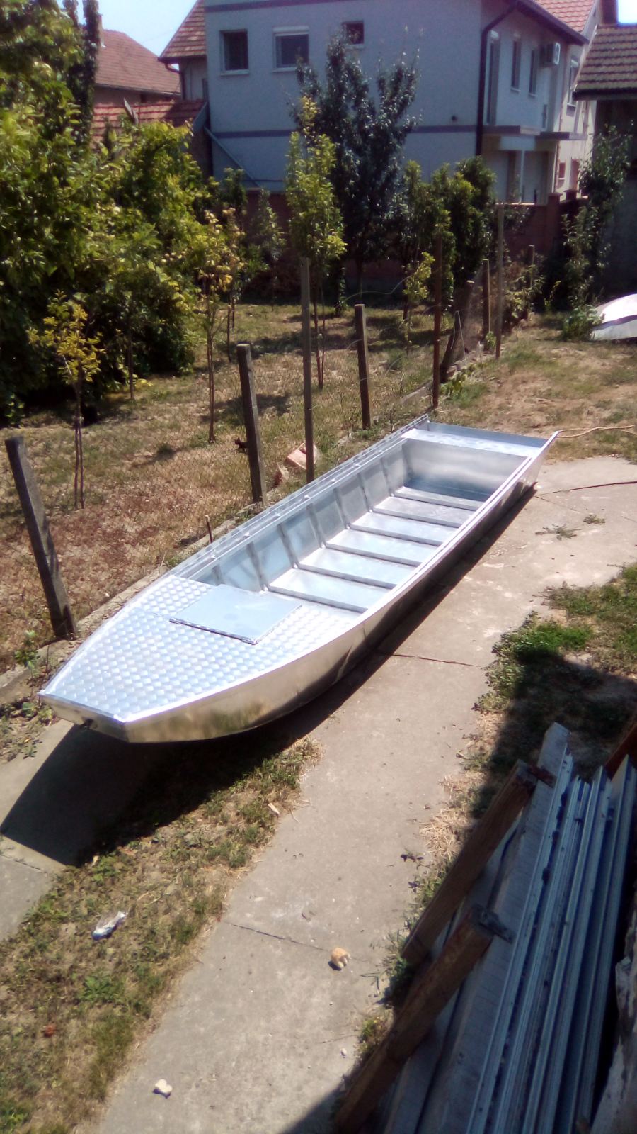 Aluminijumski camci