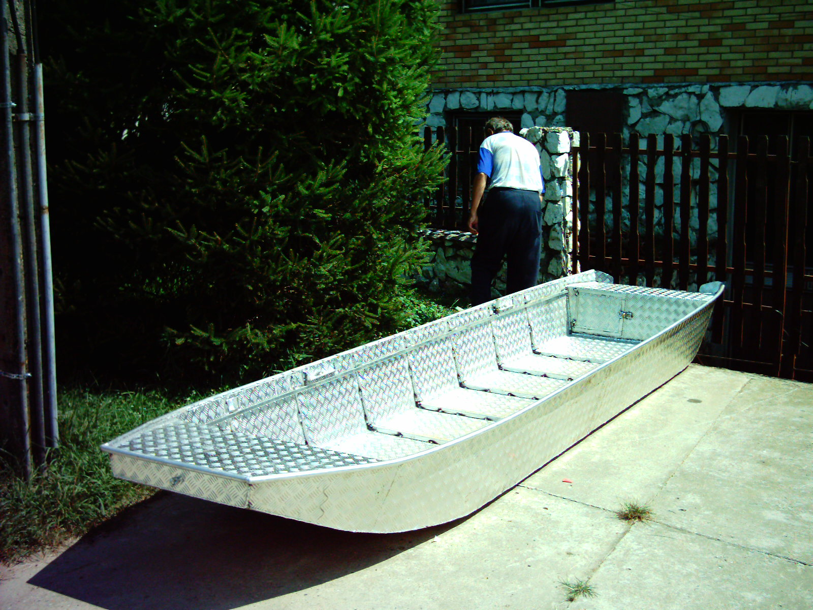 Aluminijumski camci