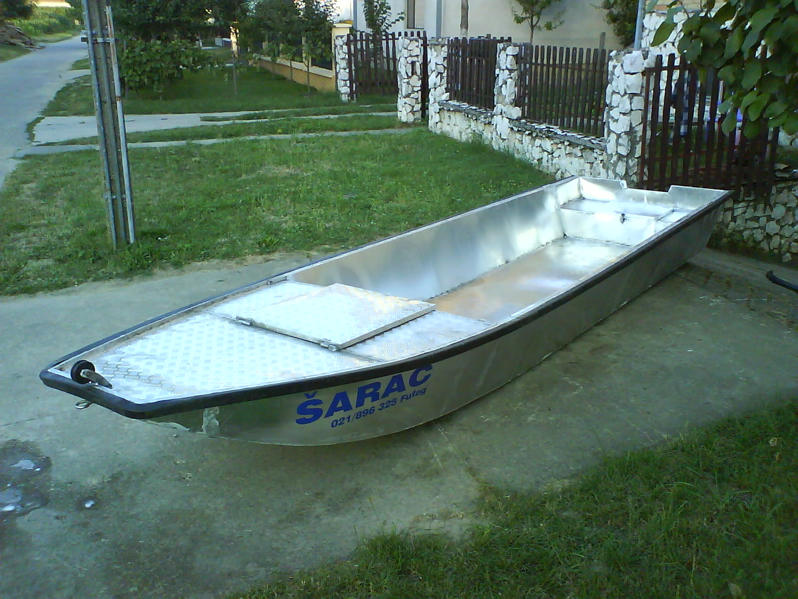 Aluminijumski camci