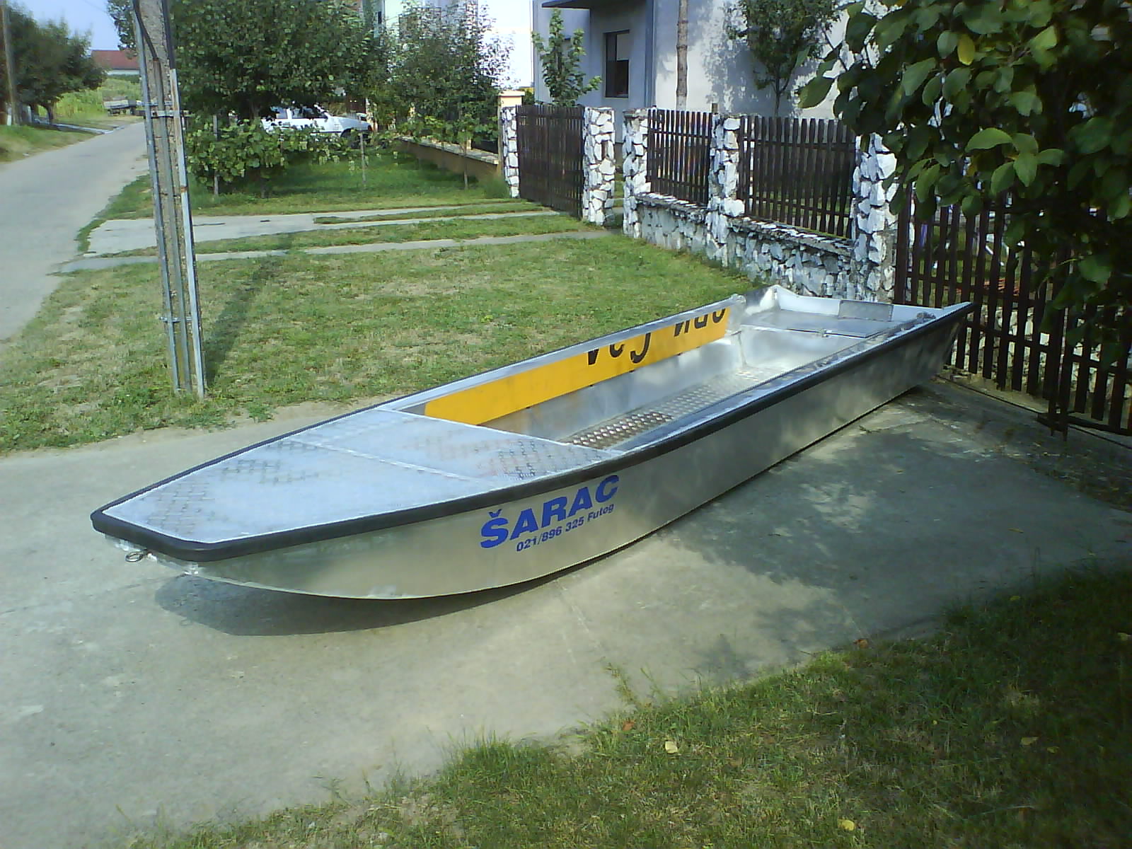 Aluminijumski camci