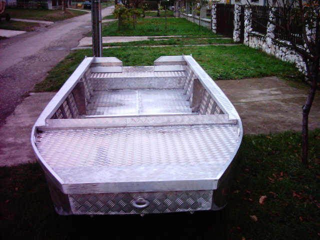 Aluminijumski camci